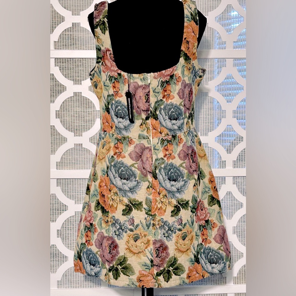 Floral Tapestry A-Line Dress in Multi - Picture 2 of 15
